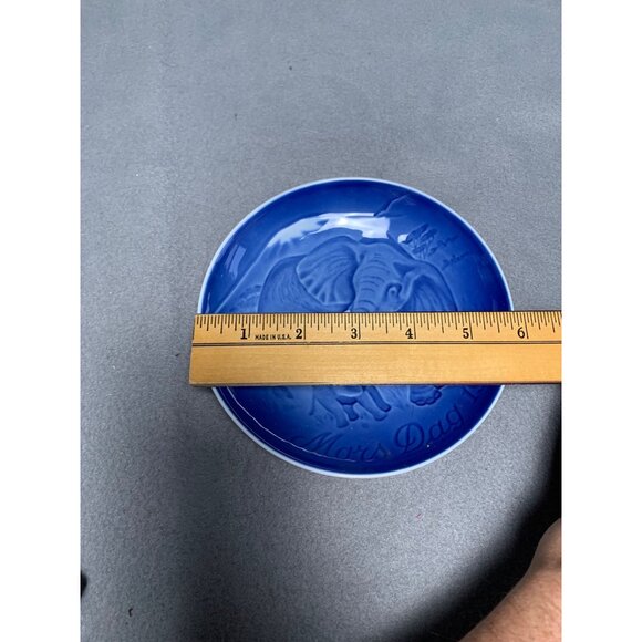Bing & Grondahl Copenhagen Mothers Day 1986 Plate with Elephant Design 6 Inch Di - Picture 6 of 10